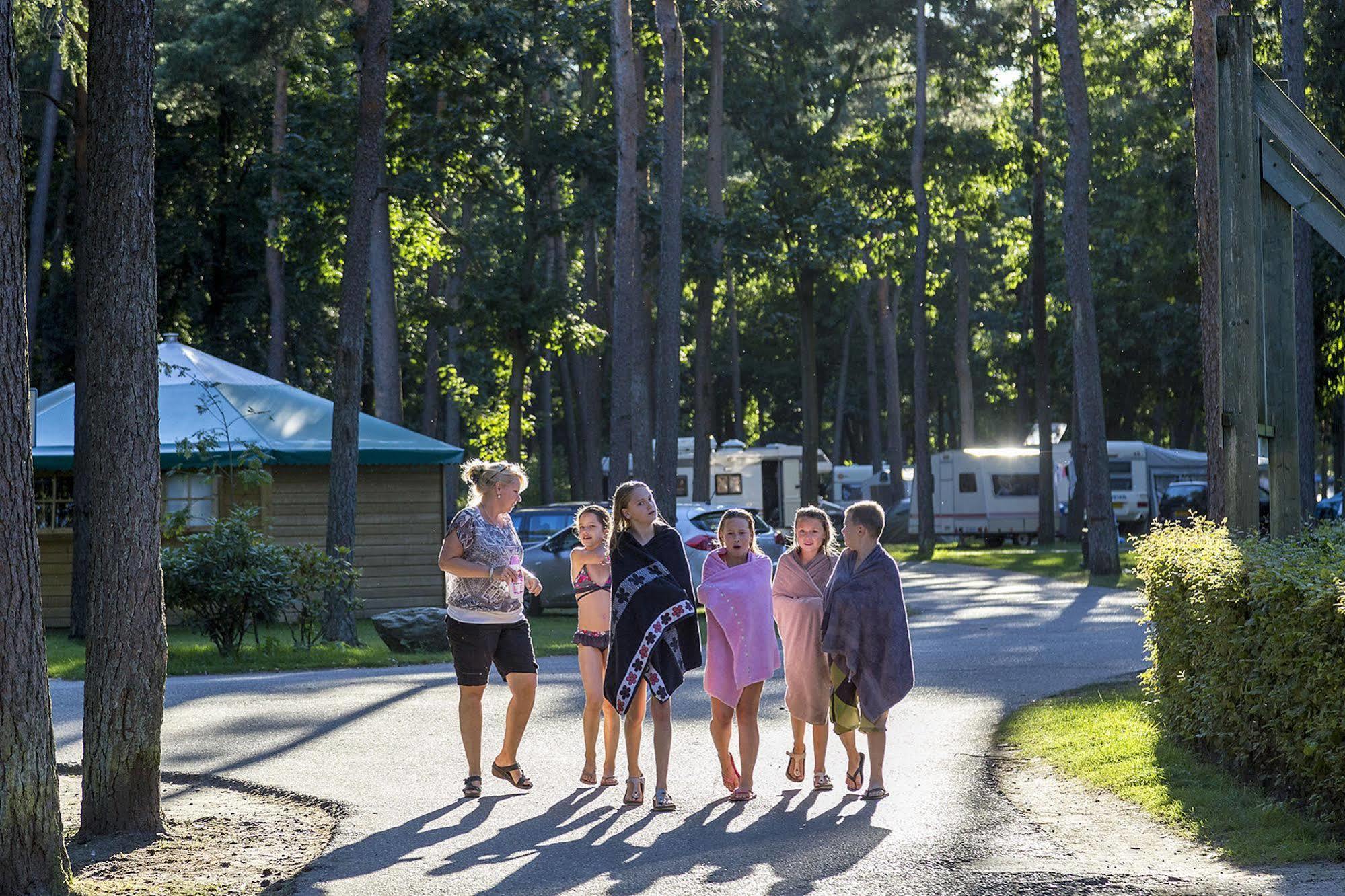 Oostappen Vakantiepark Arnhem Bv Dış mekan fotoğraf